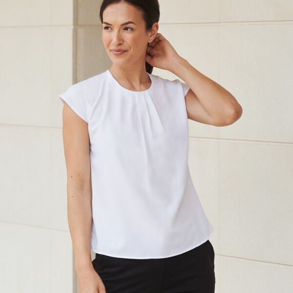 Women&#39;s pleat front short sleeve blouse Thumbnail